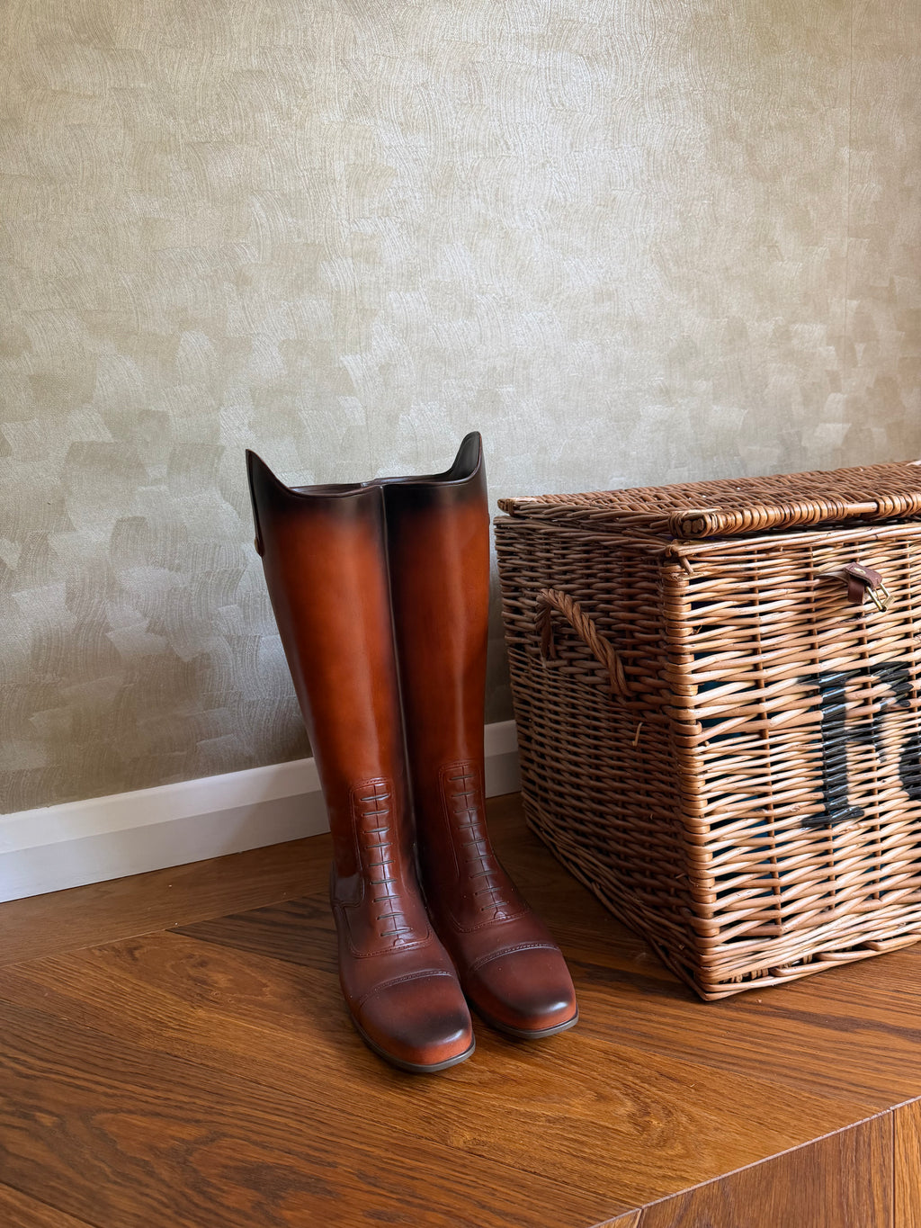 Rustic Boot Umbrella Stand