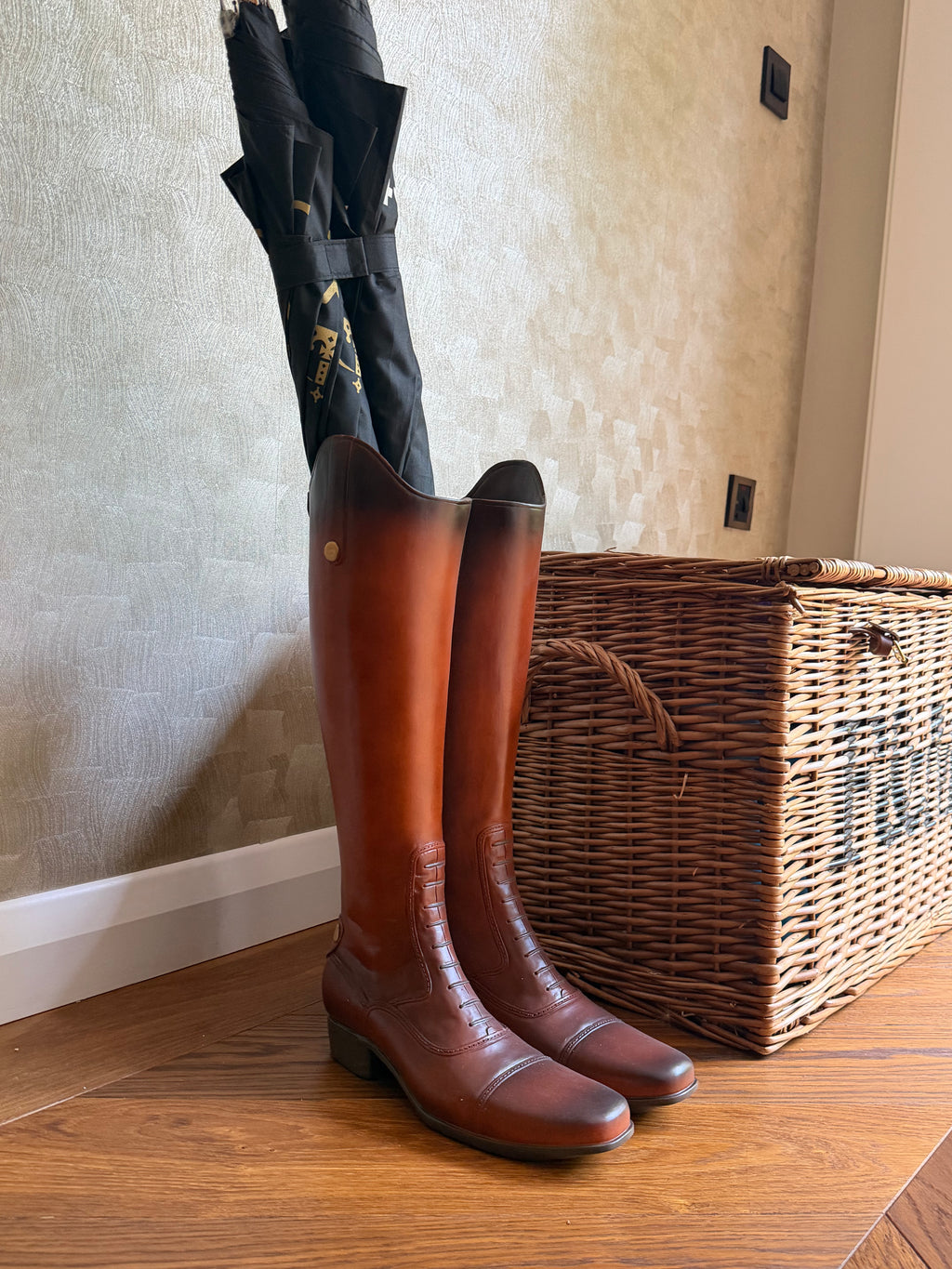 Rustic Boot Umbrella Stand